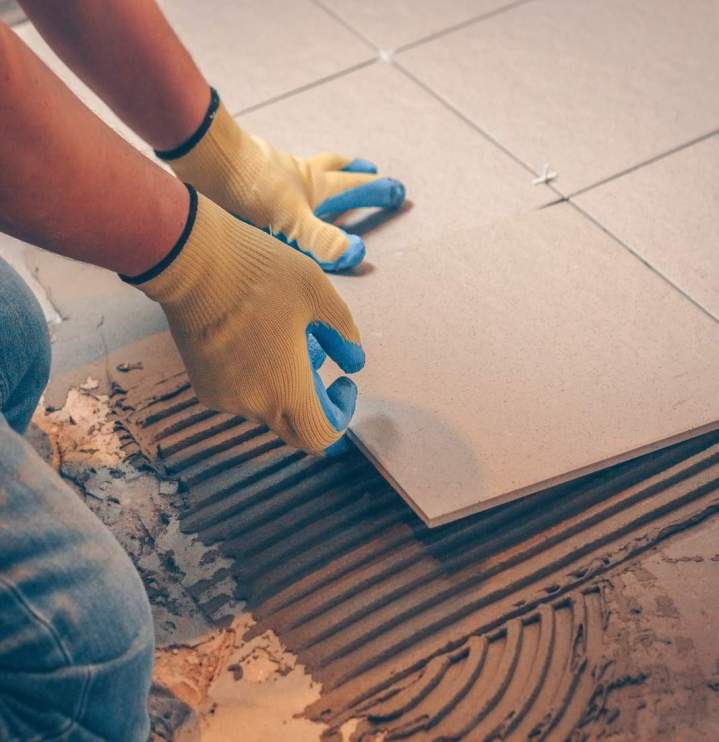 Pose de carrelage, Meximieux