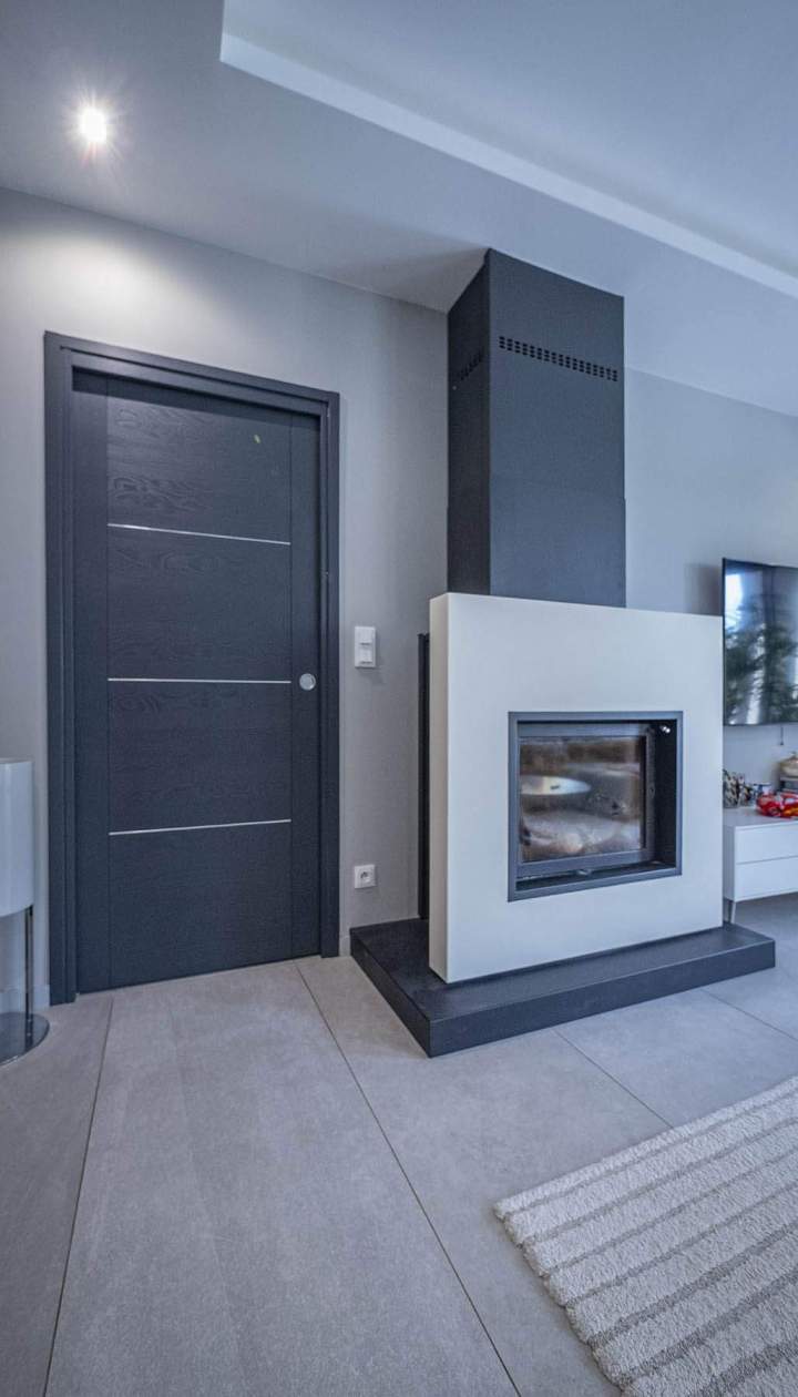 Finition intérieure, Meximieux